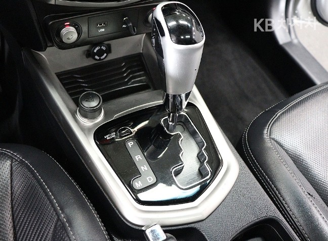 SsangYong Tivoli — miniaturë 9