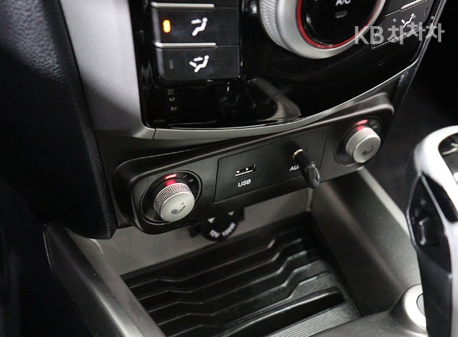 SsangYong Tivoli — miniaturë 15