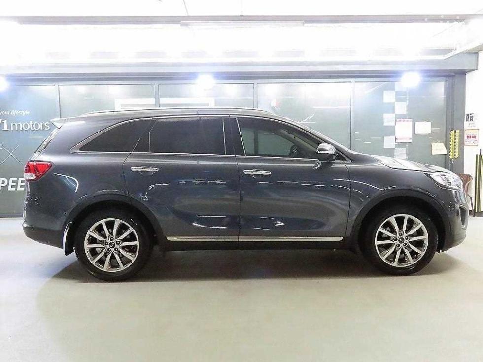 Kia Sorento — miniaturë 3