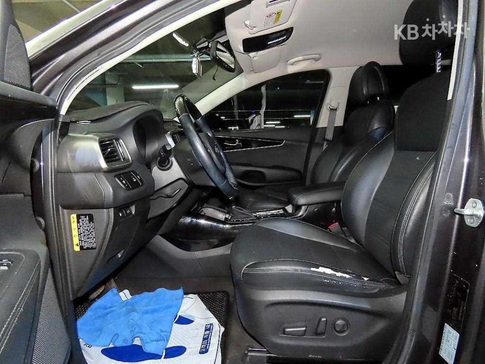 Kia Sorento — miniaturë 6