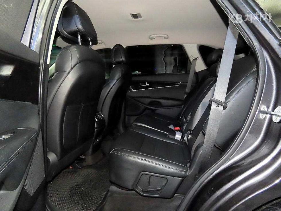 Kia Sorento — miniaturë 7