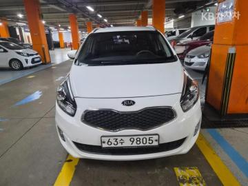 Kia Carens 2.0 LPi 프레스티지 7인승 — foto 1