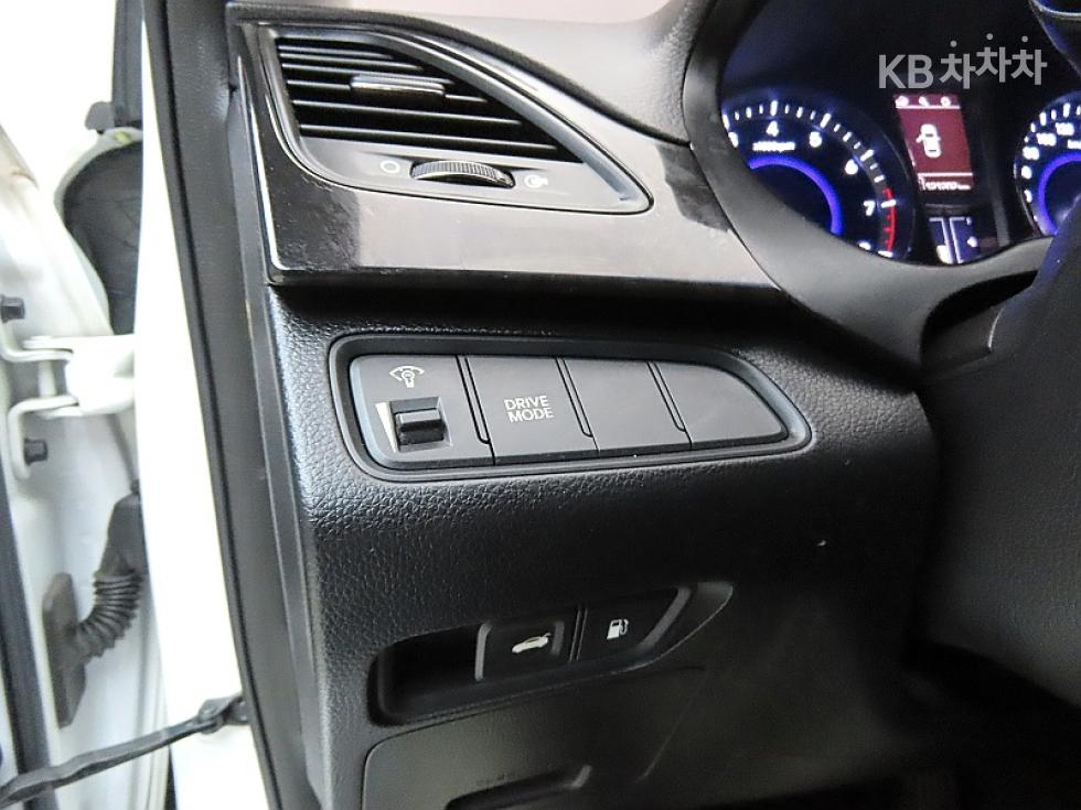 Hyundai Grandeur — miniaturë 12