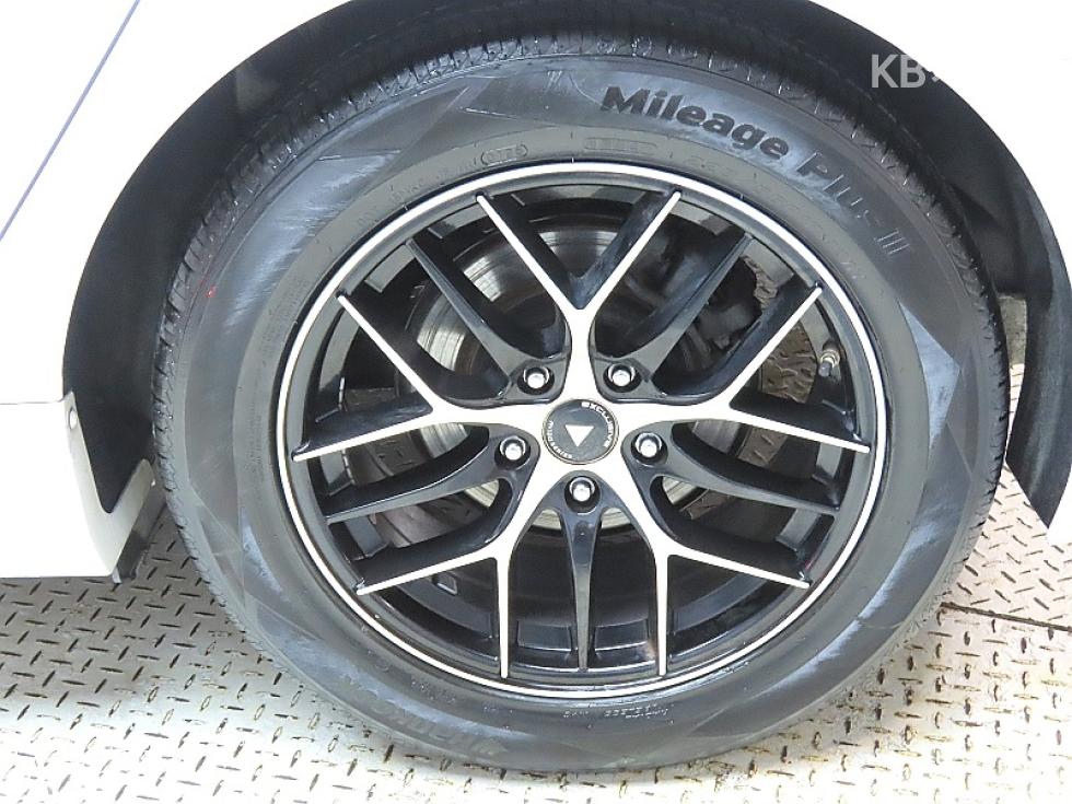 Hyundai Grandeur — miniaturë 20