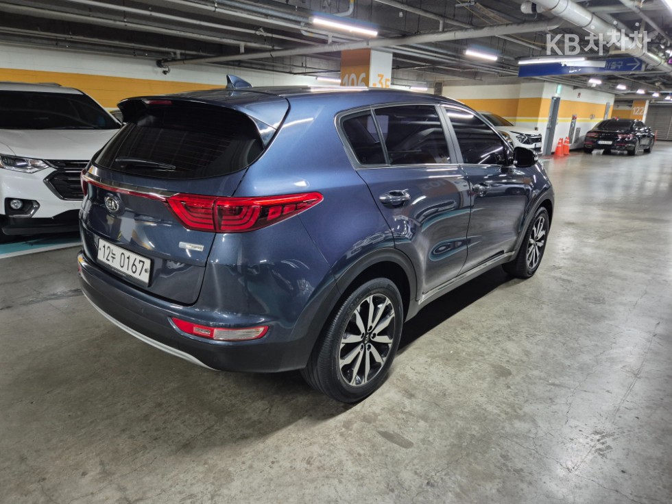 Kia Sportage — miniaturë 7
