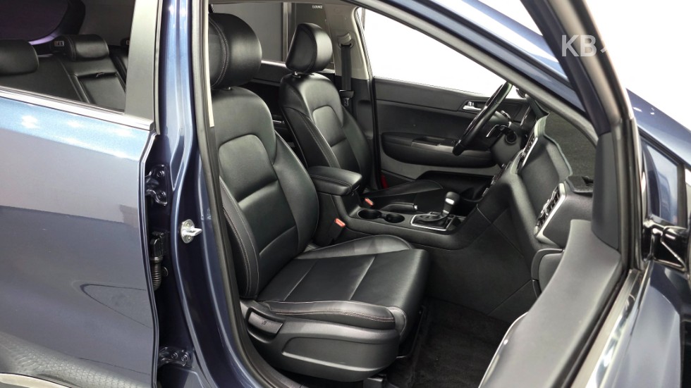 Kia Sportage — miniaturë 15