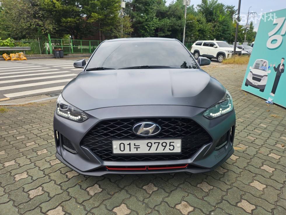 Hyundai Veloster