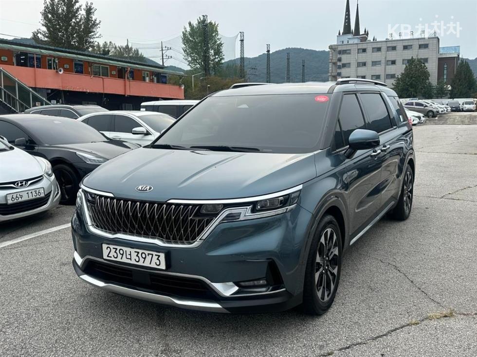 Kia Carnival