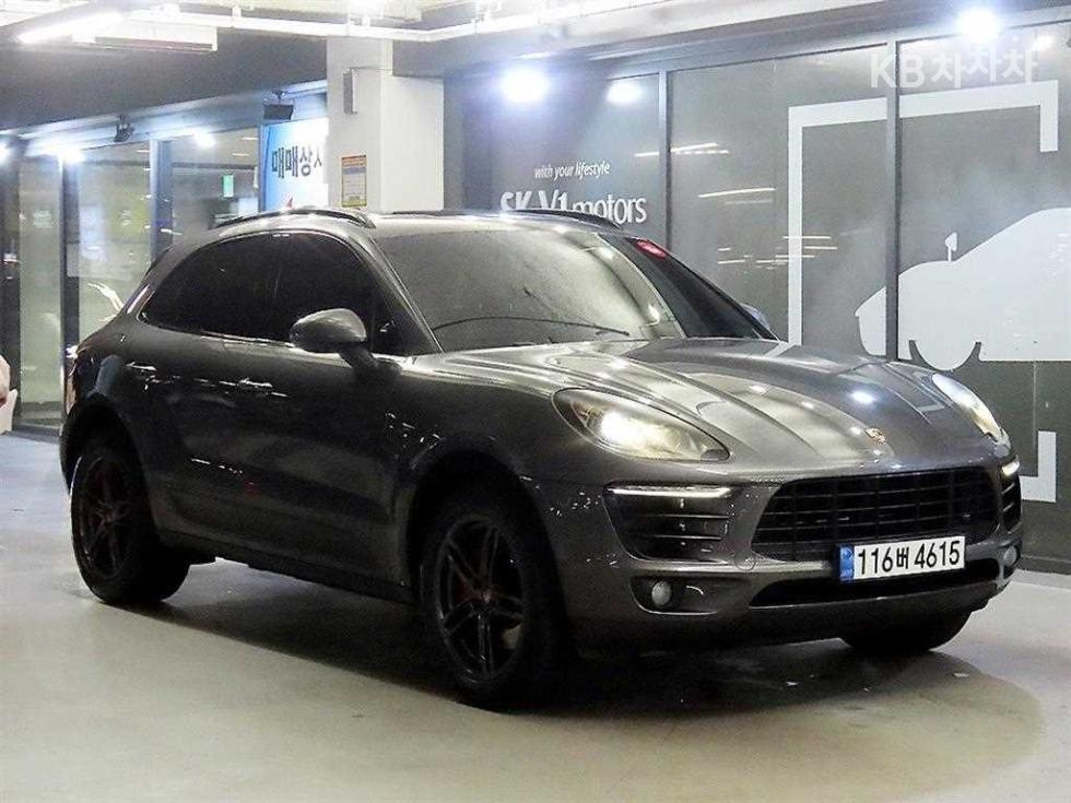 Porsche Macan