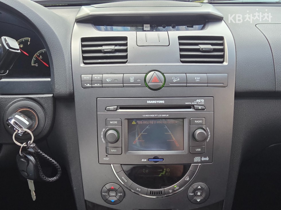 SsangYong Rexton Sports — miniaturë 18