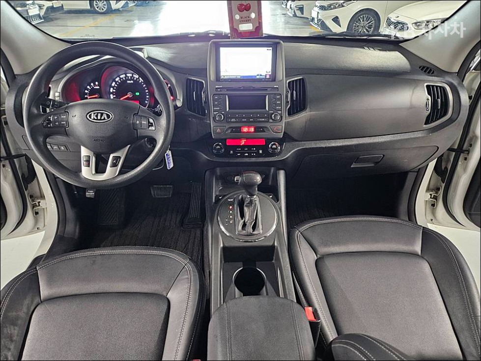 Kia Sportage — miniaturë 9