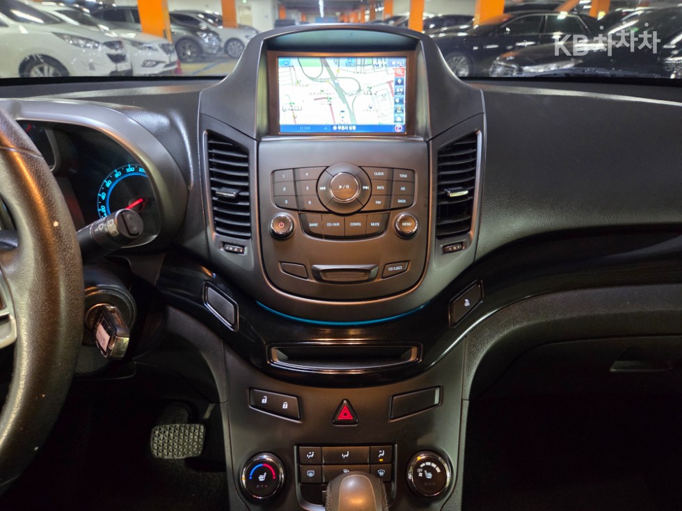 Chevrolet Orlando — miniaturë 9