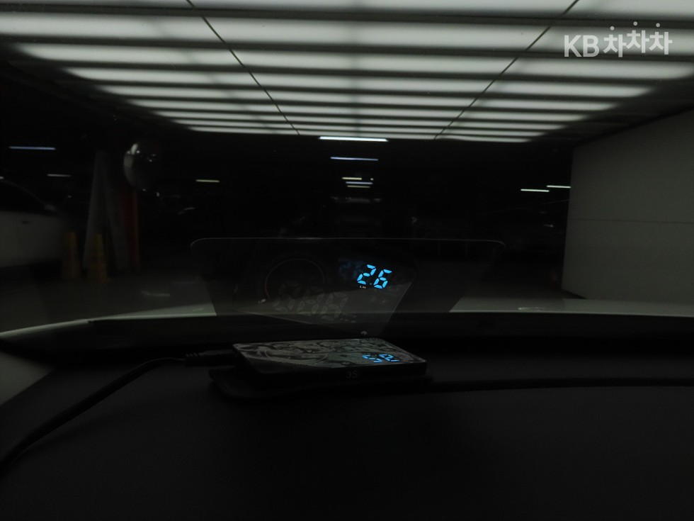 Kia Stonic — miniaturë 17