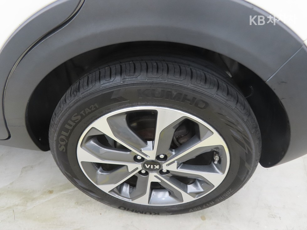 Kia Stonic — miniaturë 20