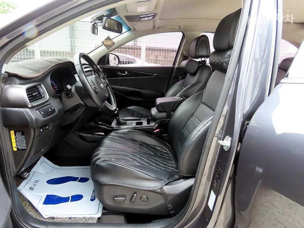 Kia Sorento — miniaturë 5