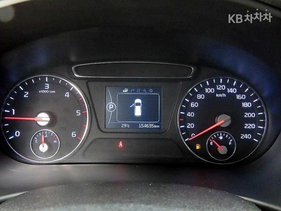 Kia Sorento — miniaturë 9