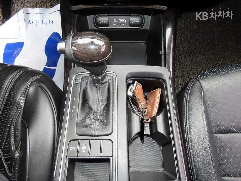 Kia Sorento — miniaturë 10