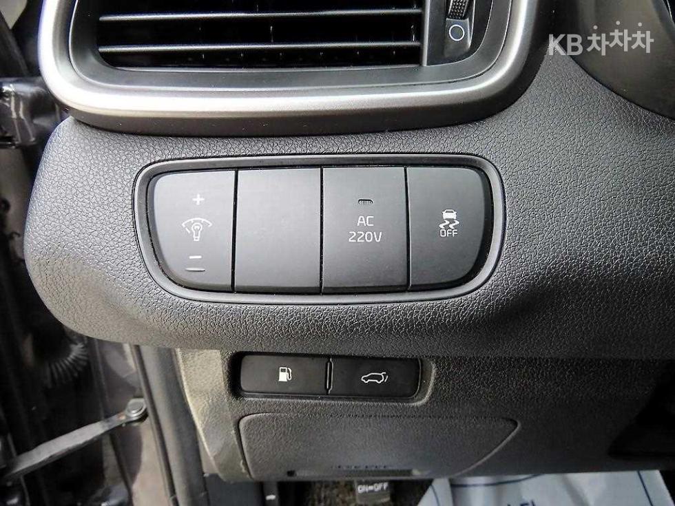 Kia Sorento — miniaturë 11