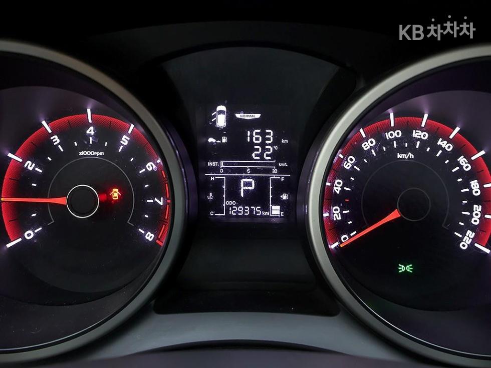 SsangYong Tivoli — miniaturë 6
