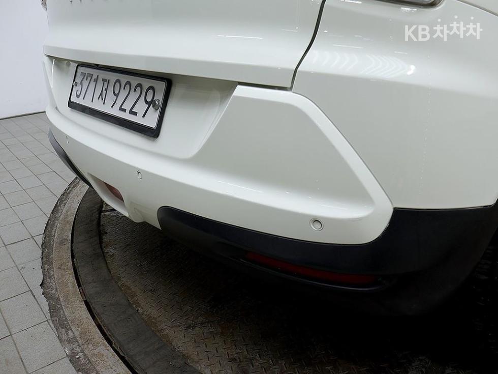 SsangYong Tivoli — miniaturë 19