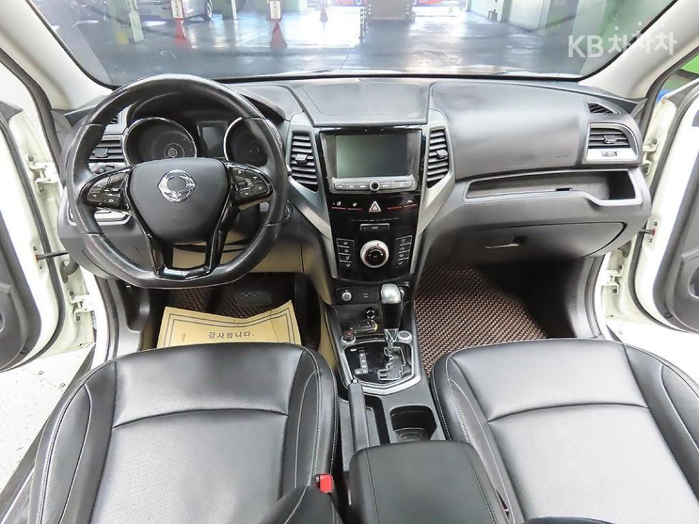 SsangYong Tivoli — miniaturë 11