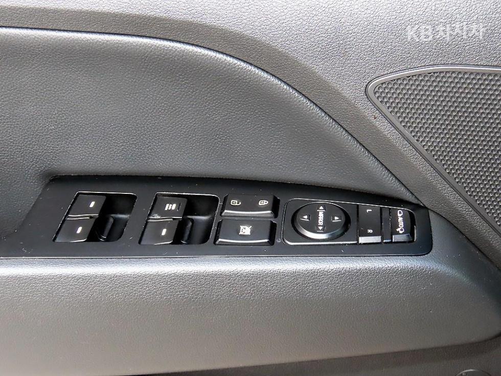 Hyundai Avante — miniaturë 11