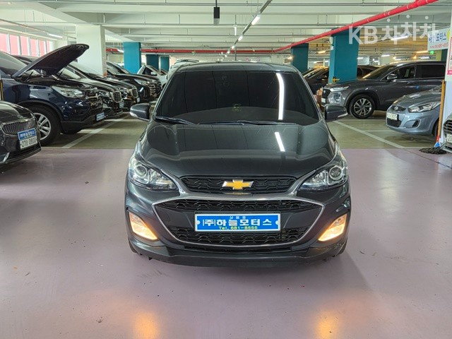 GM Korea Chevrolet Spark BASE MODEL — фото 2