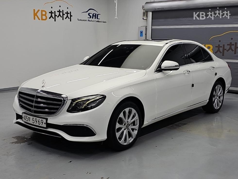 مرسيدس E-Class