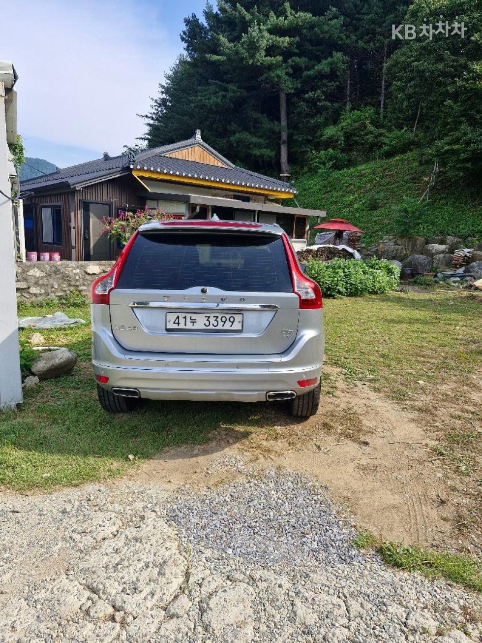 Volvo XC60 — miniaturë 3