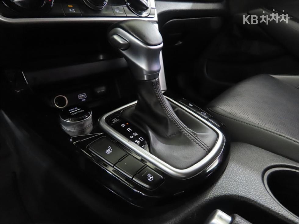 Kia Seltos — miniaturë 9