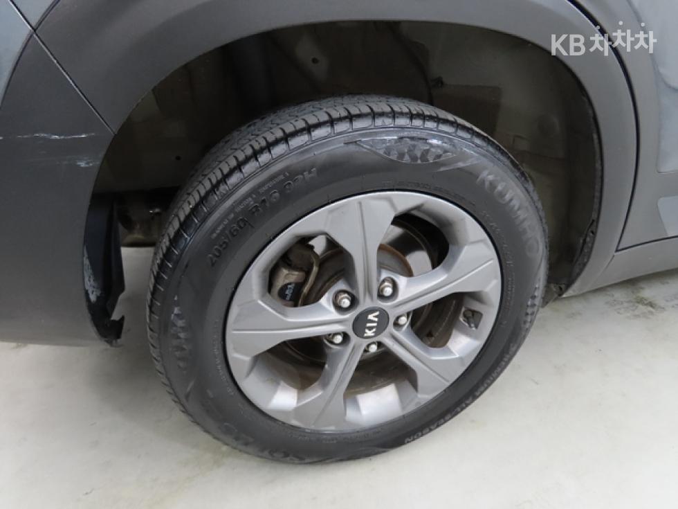 Kia Seltos — miniaturë 20