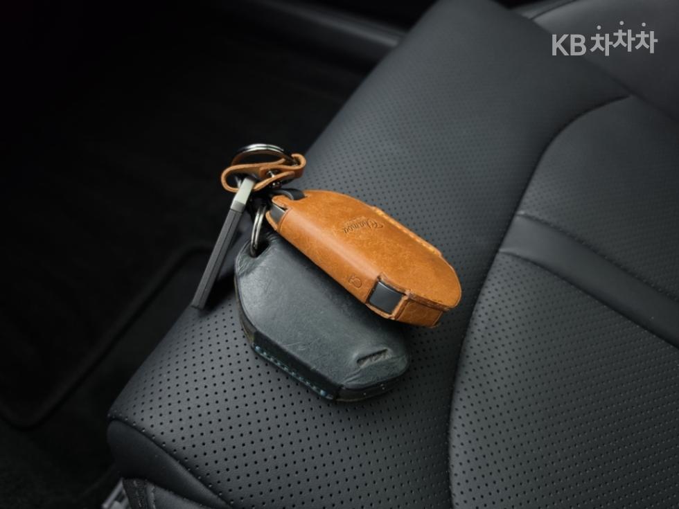 Kia K5 — miniaturë 21