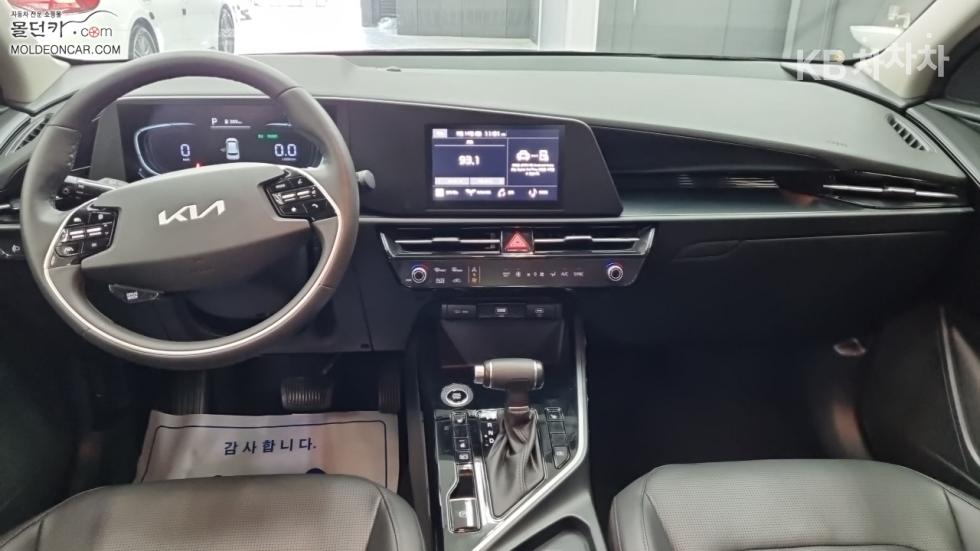 Kia Niro — miniaturë 7