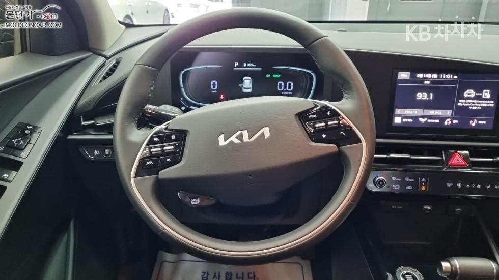 Kia Niro — miniaturë 11