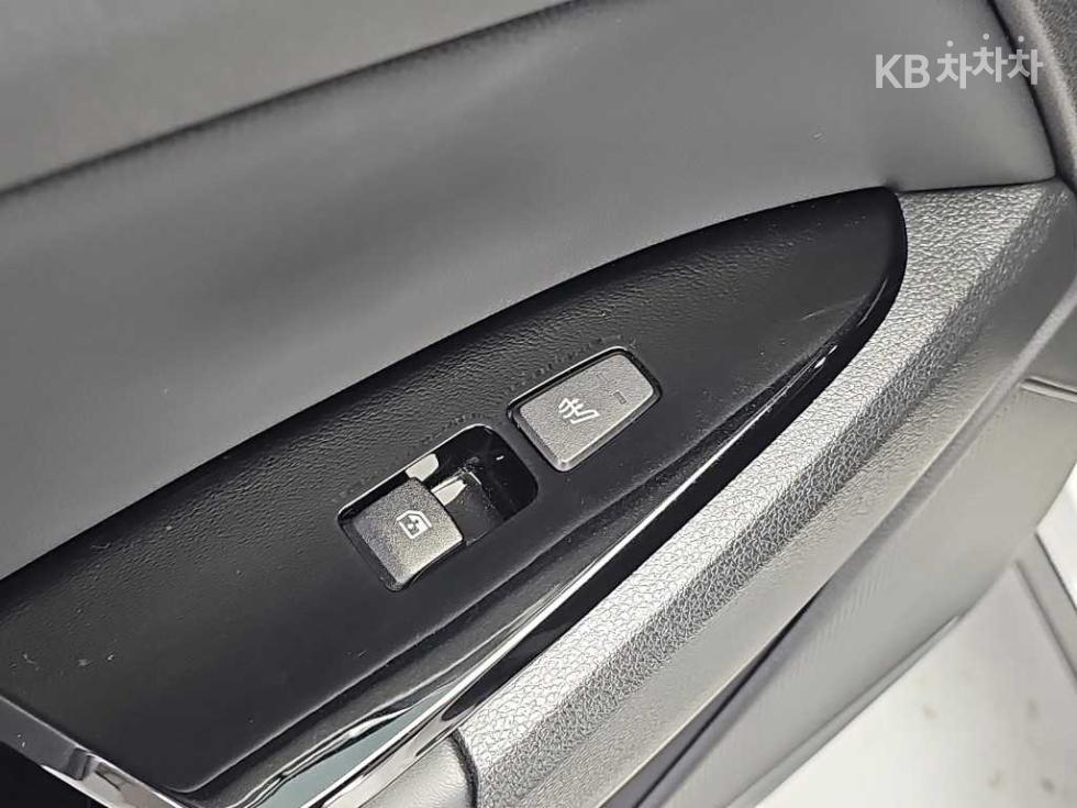 Kia Sportage — miniaturë 14
