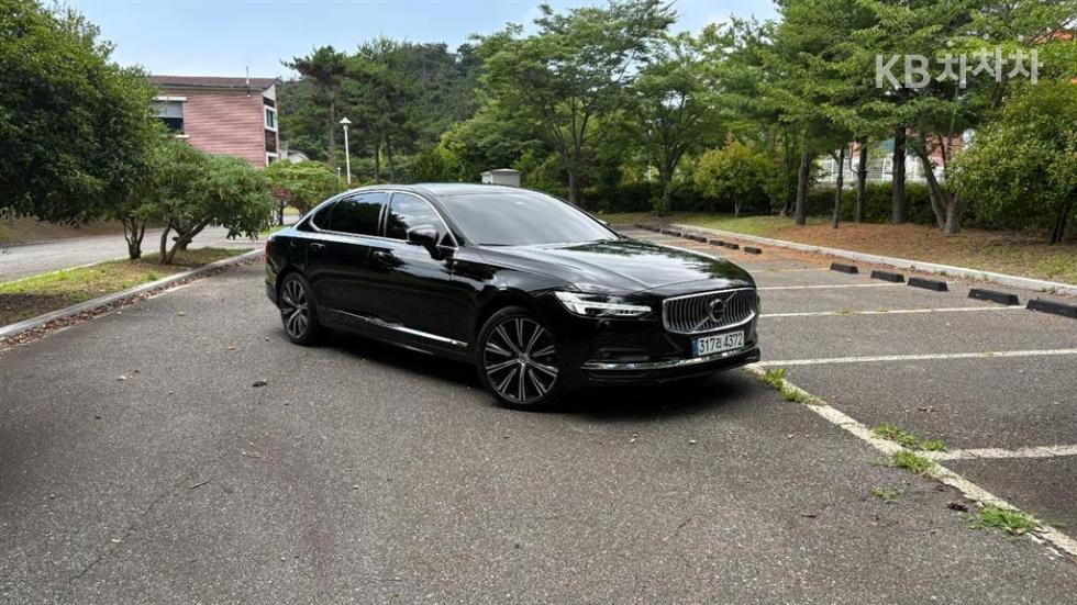 Volvo S90