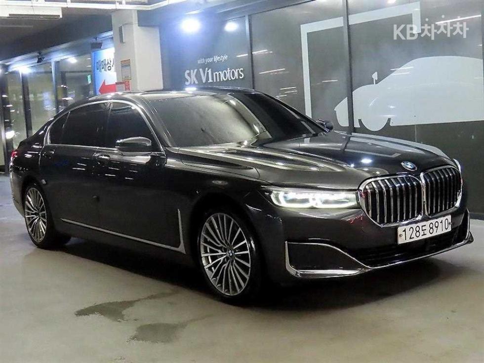 بي إم دبليو 7-Series