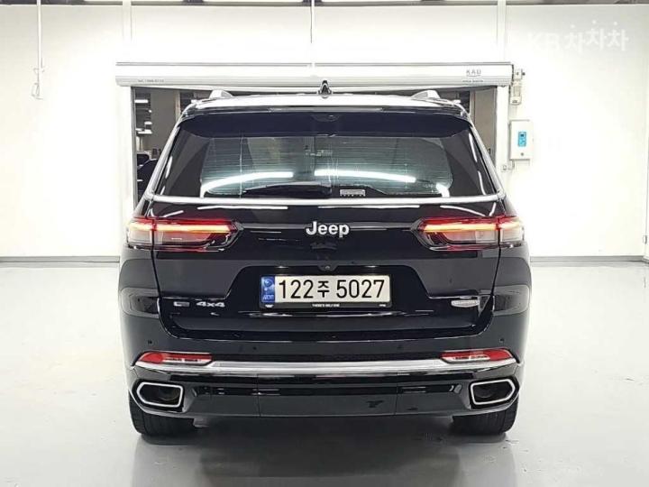 Jeep Cherokee — miniaturë 3