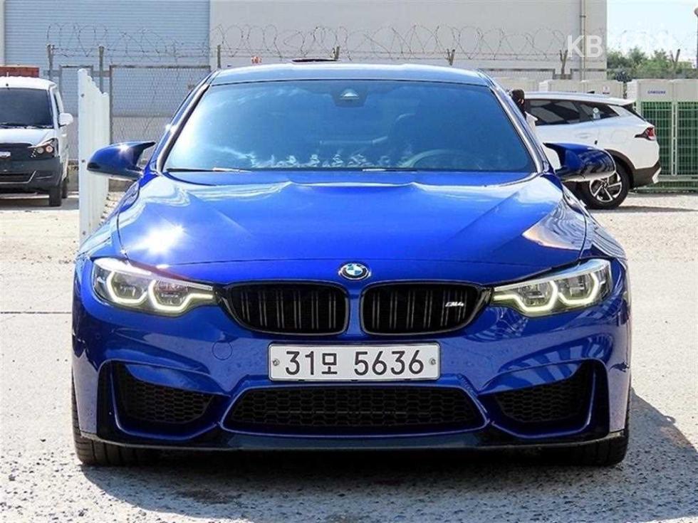 BMW M4