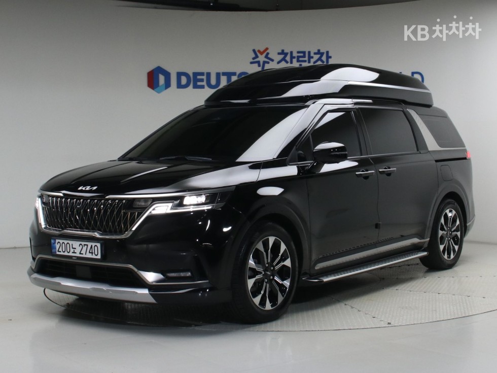 Kia Carnival SIGNATURE — фото 1