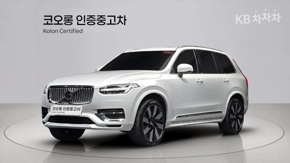 Volvo XC90 Ultimate Bright — фото 1