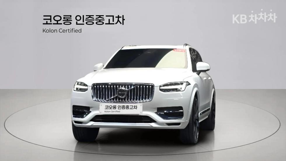 Volvo XC90 Ultimate Bright — фото 3