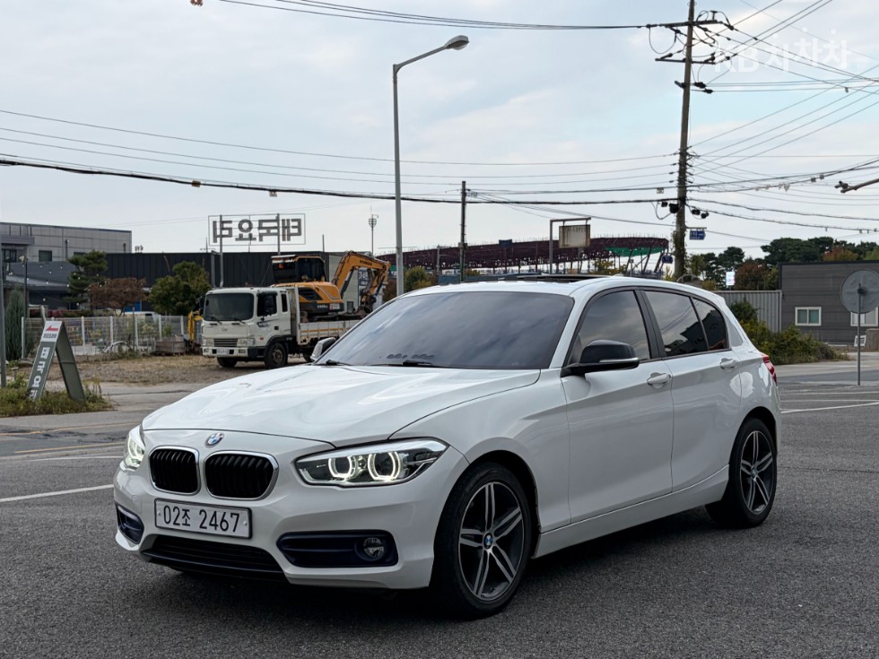 BMW 1 Series BASE MODEL — фото 1