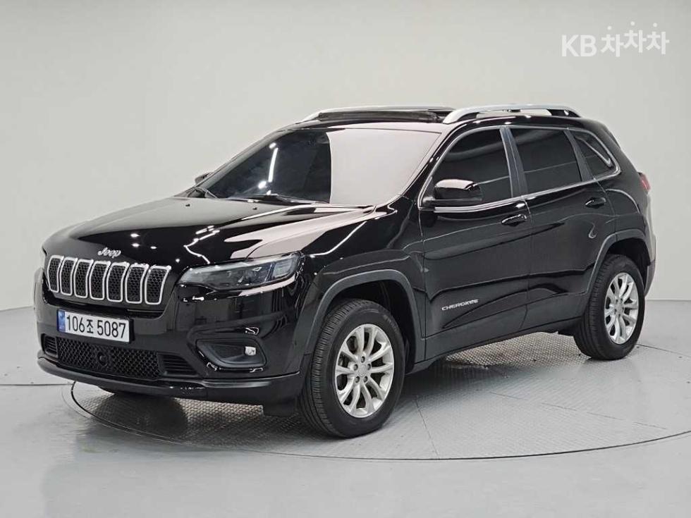 Jeep Cherokee — фото 1