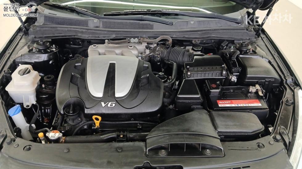 Kia K7 — miniaturë 8