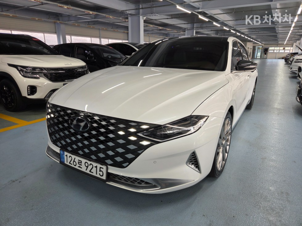 Hyundai Grandeur CALLIGRAPHY — фото 1
