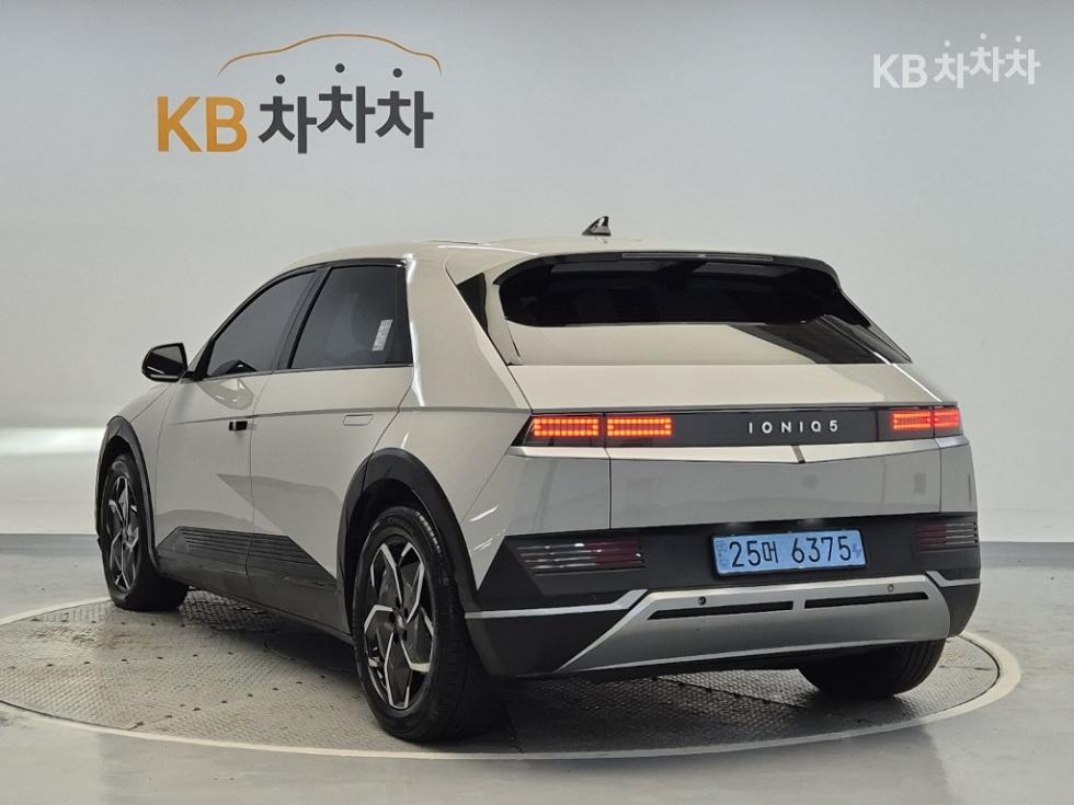 Hyundai IONIQ 5 EXCLUSIVE — фото 2