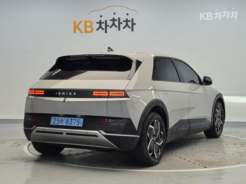 Hyundai IONIQ 5 EXCLUSIVE — фото 3