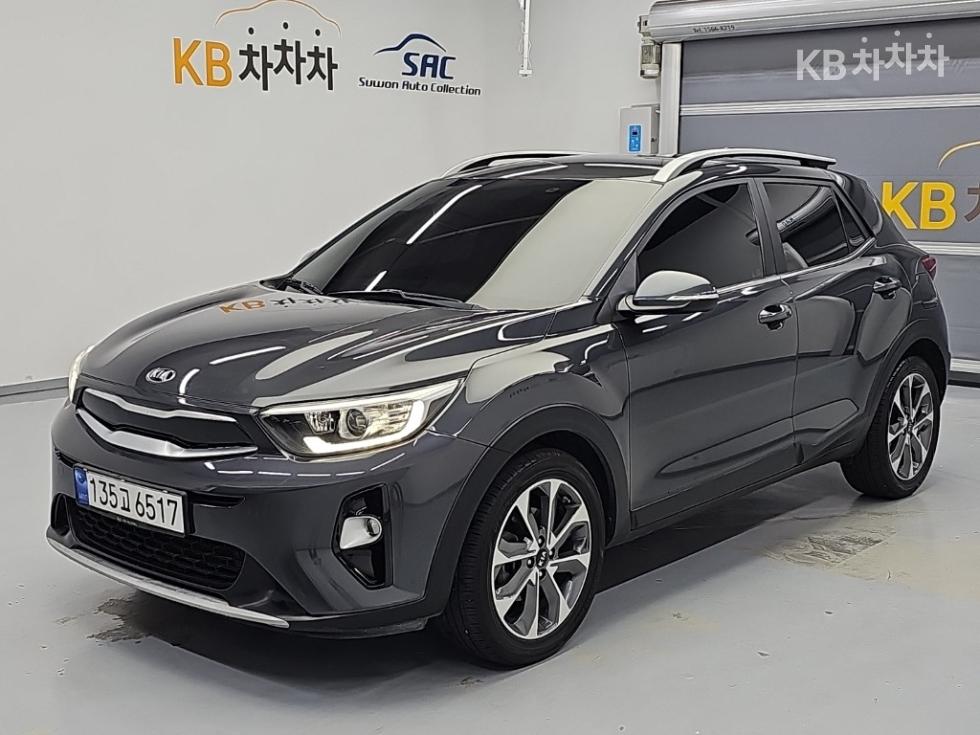 Kia Stonic PRESTIGE — фото 1
