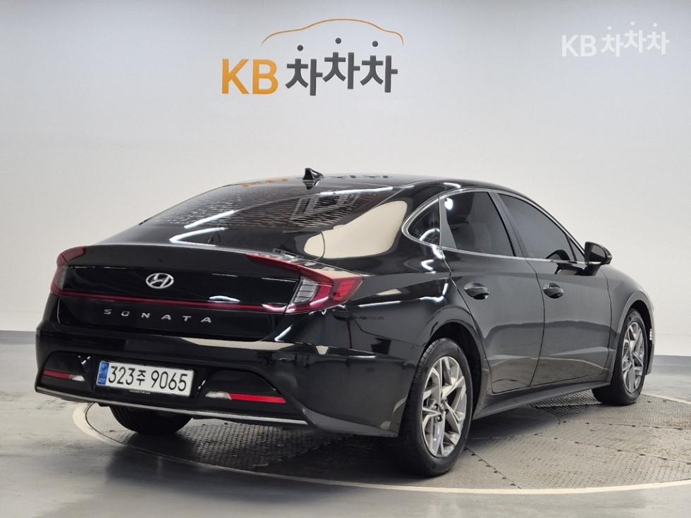 Hyundai Sonata Premium Millennium — фото 3
